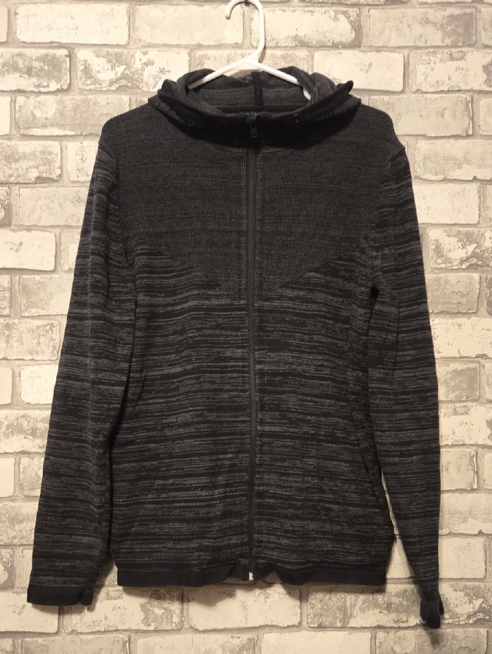 Jack & Jones Men's Dark Gray Heather Pullover.